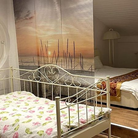 Train Fans Guesthouse Seevetal Eksteriør bilde