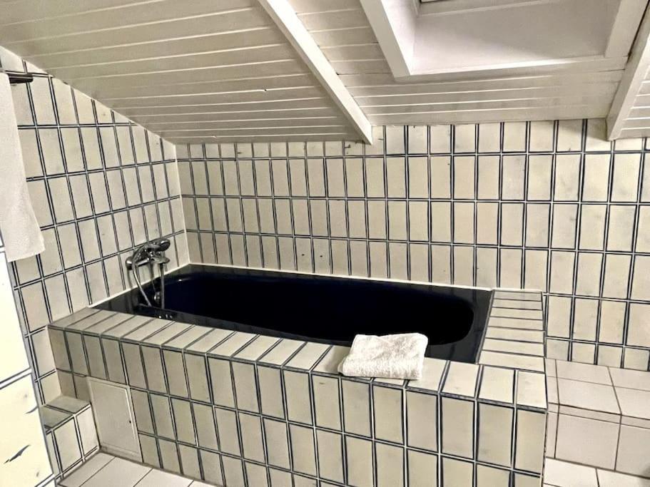 Train Fans Guesthouse Seevetal Eksteriør bilde