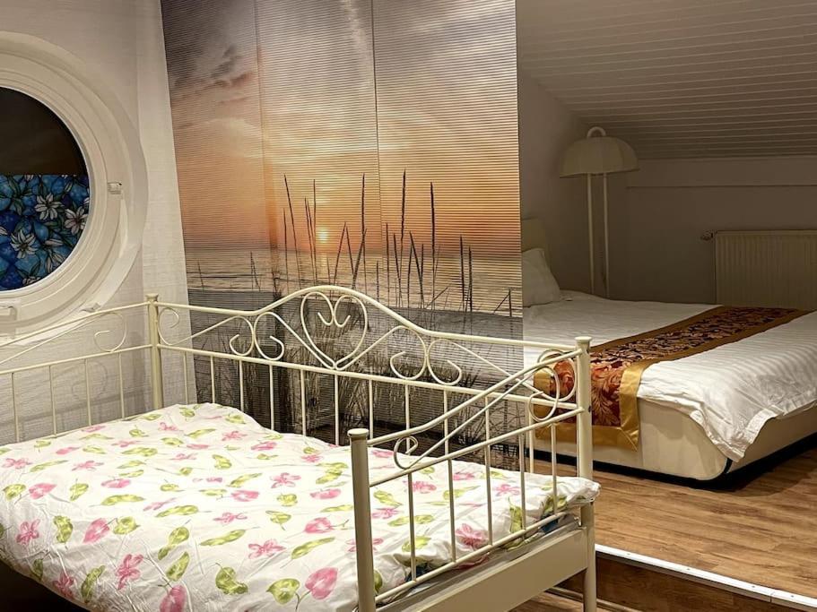 Train Fans Guesthouse Seevetal Eksteriør bilde