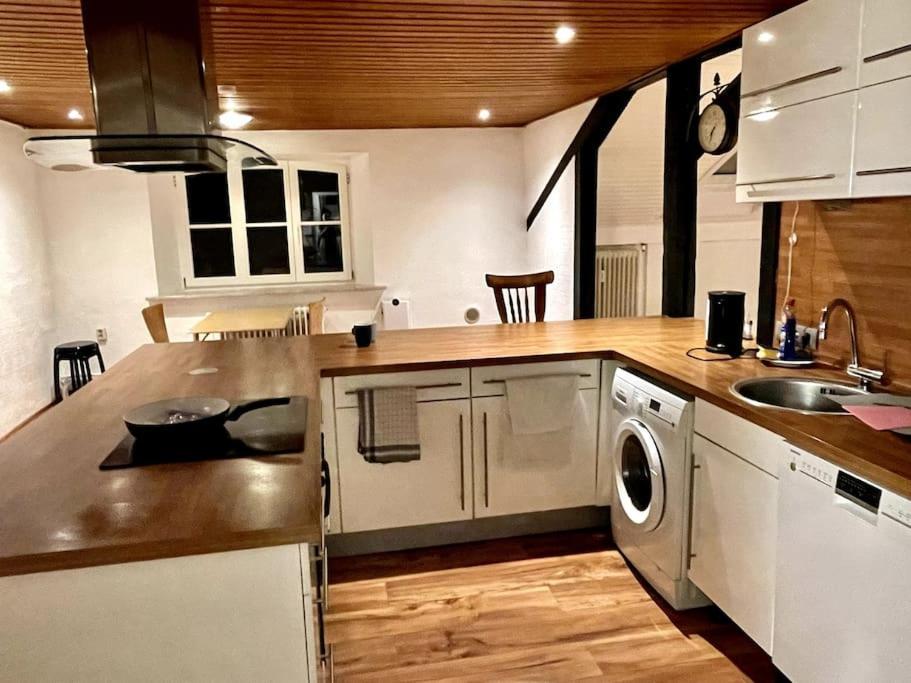 Train Fans Guesthouse Seevetal Eksteriør bilde